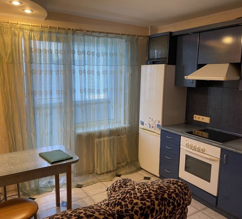 Аренда 1-комнатной квартиры 37 м², Маршала Малиновского ул., 34