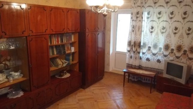 Аренда 1-комнатной квартиры 30 м², Пражская ул.