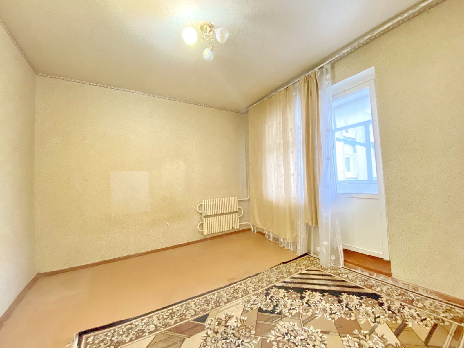 Продажа 3-комнатной квартиры 68.5 м², Крылова ул.