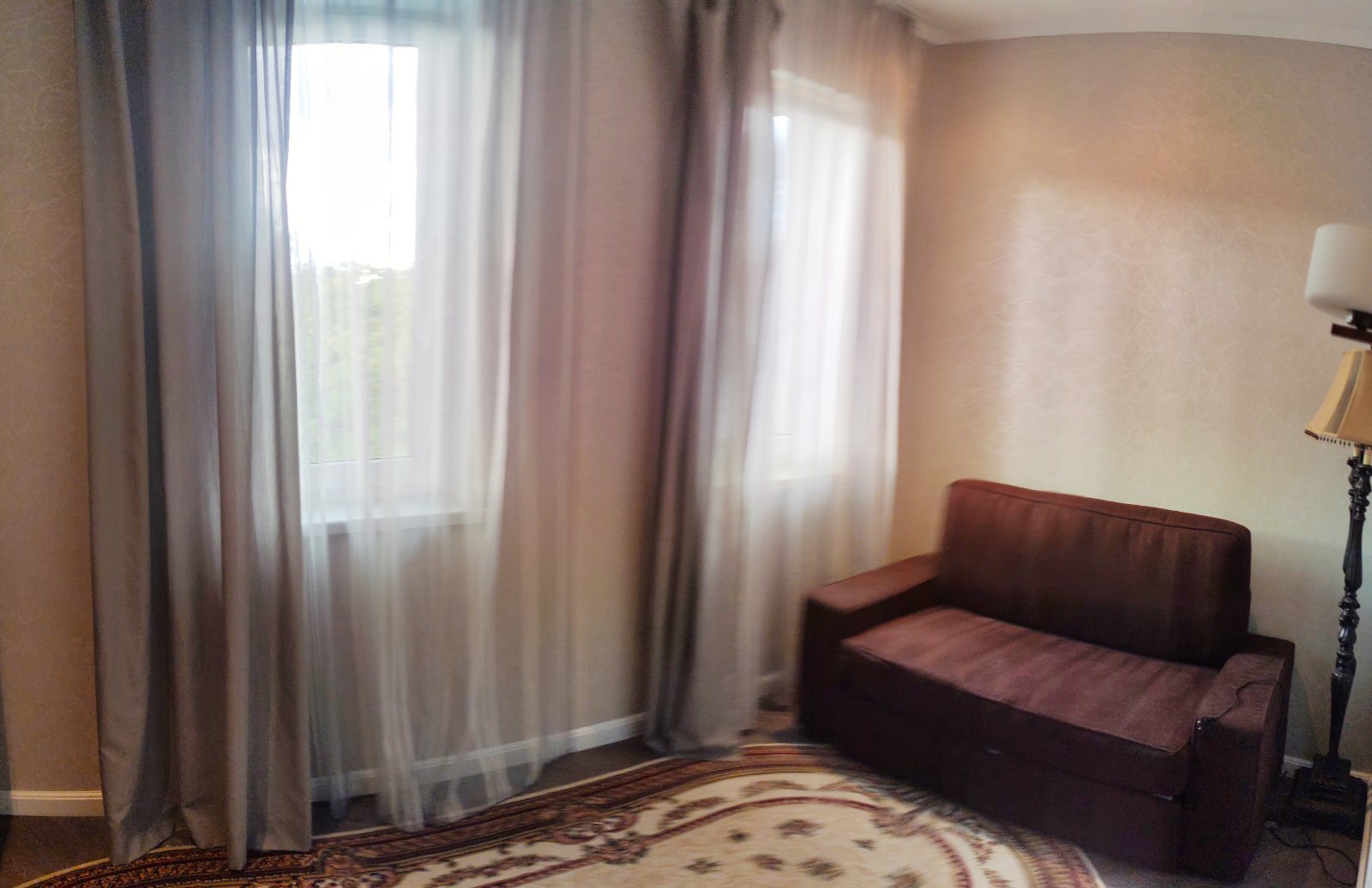 2-комнатная квартира посуточно 58 м², Суховоля ул., 64
