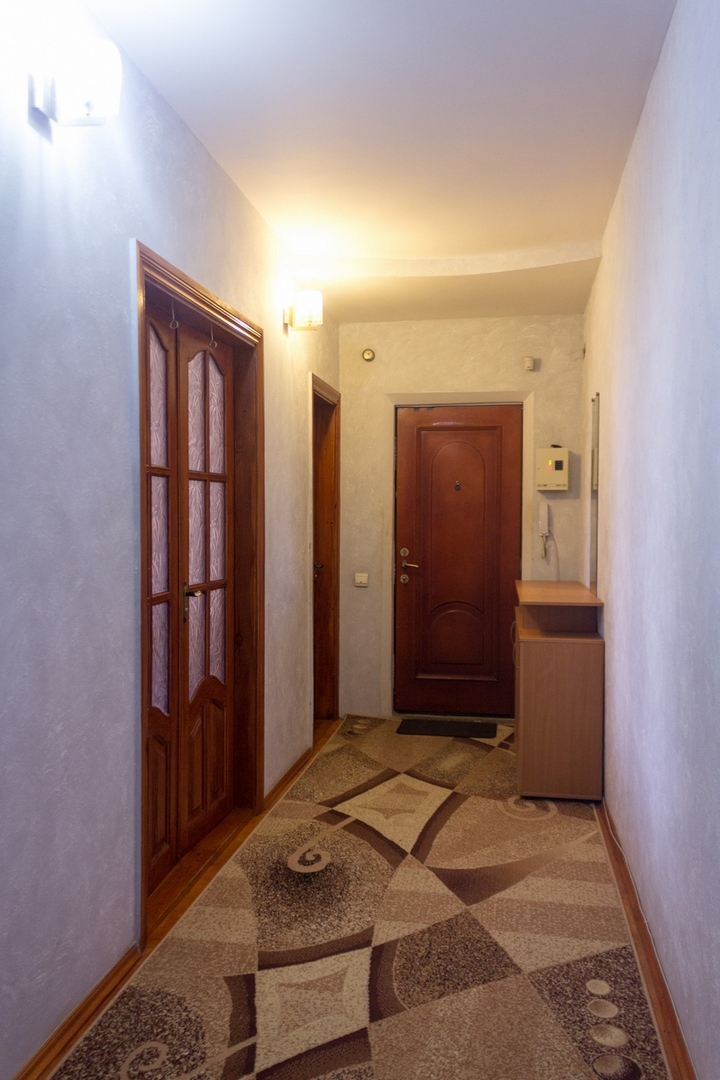 Продажа 4-комнатной квартиры 92 м², Буковинская ул.