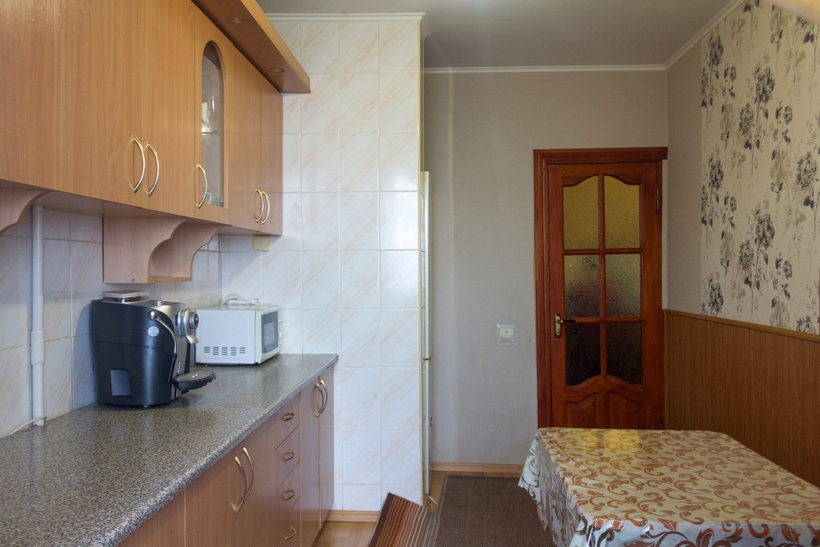 Продаж 4-кімнатної квартири 92 м², Буковинська вул.