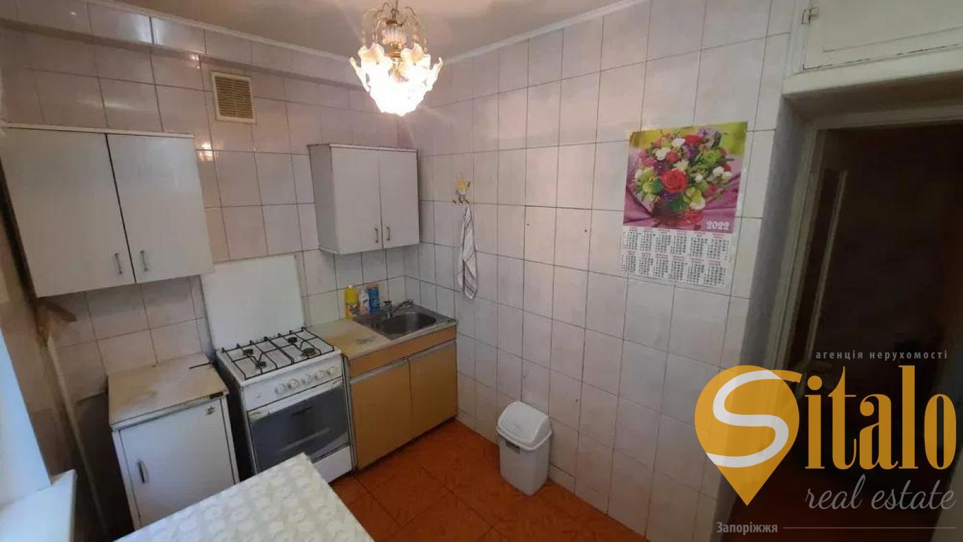 Продажа 2-комнатной квартиры 42.7 м², Полякова ул.