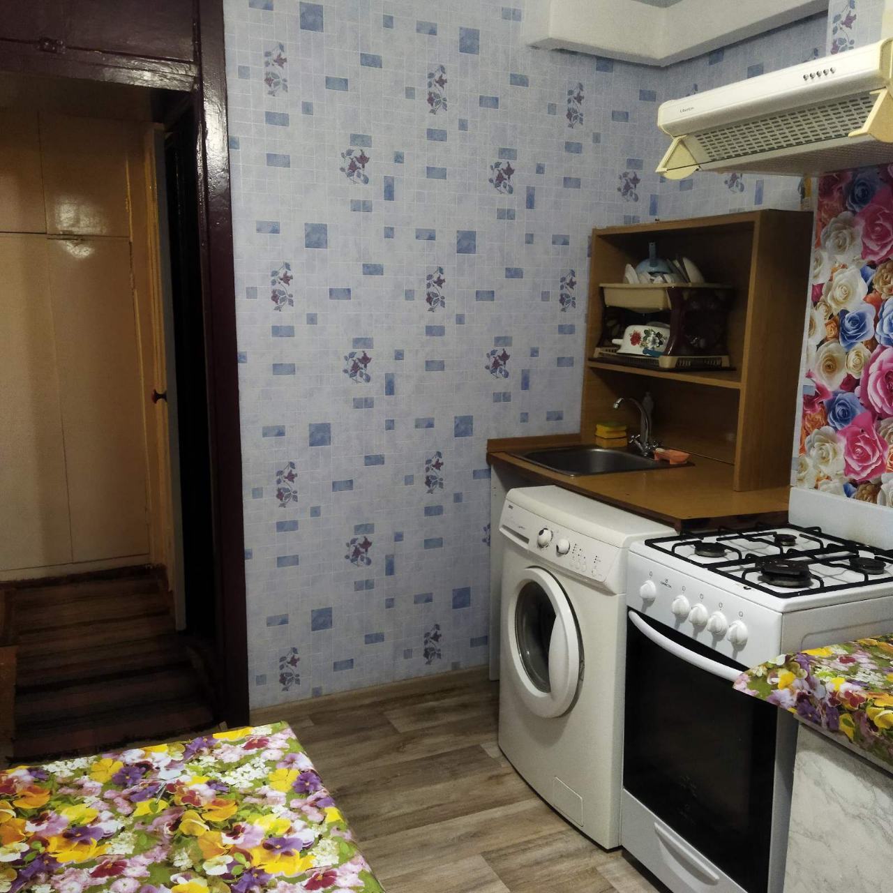 Аренда 3-комнатной квартиры 56 м², Янтарная ул.