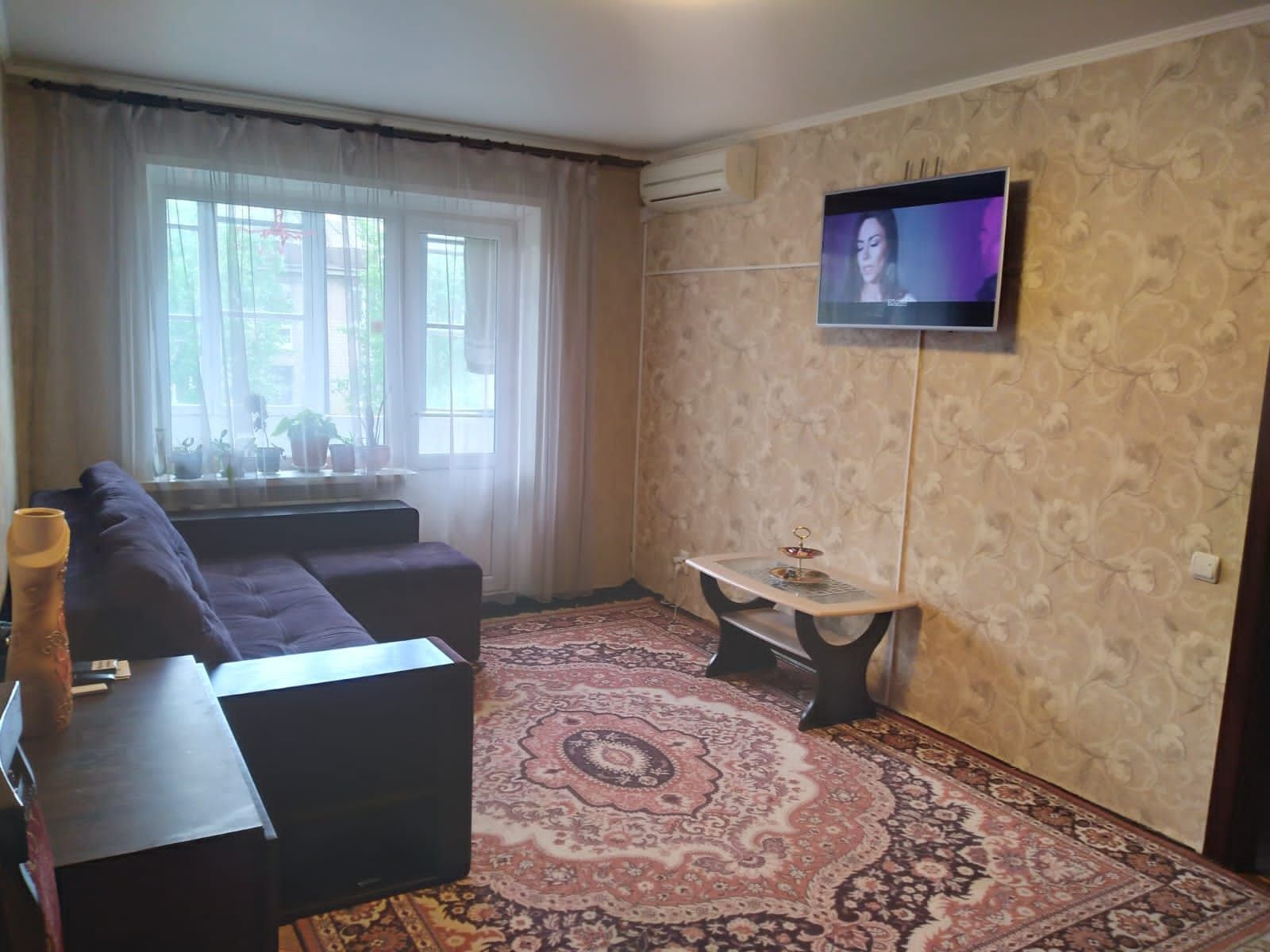 Продажа 3-комнатной квартиры 58 м², Александра Поля просп.