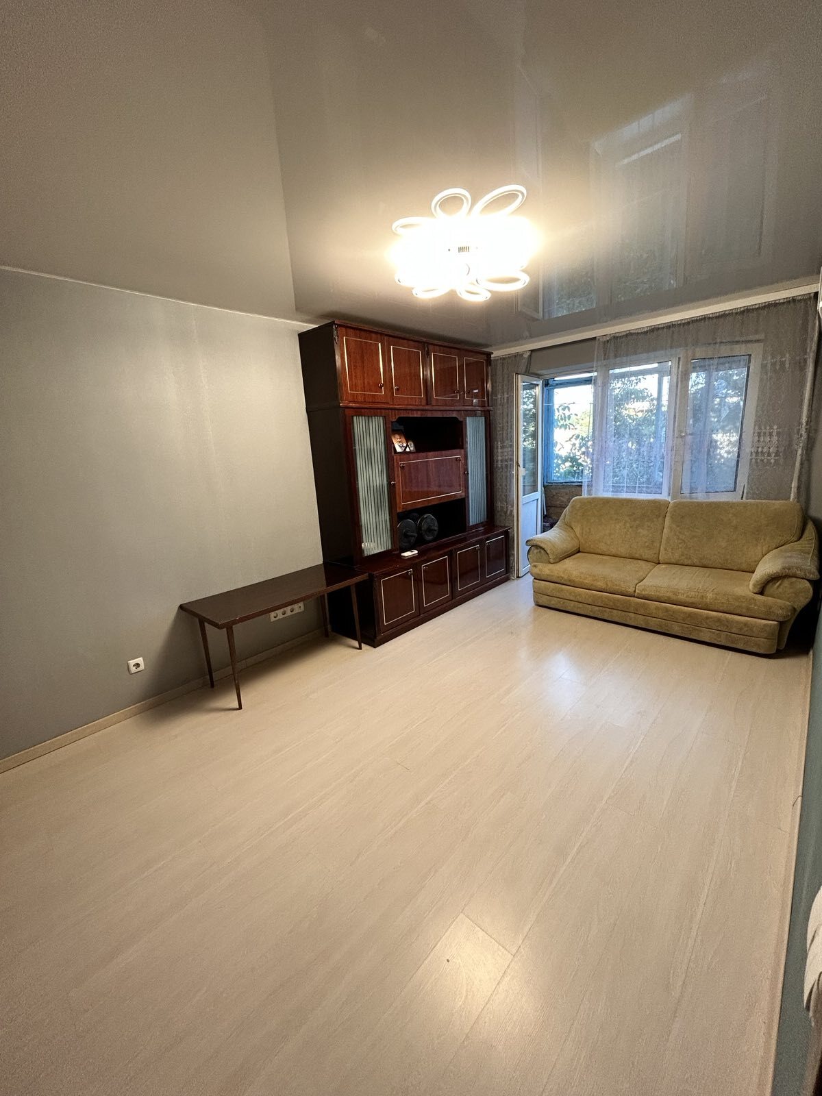 Продажа 1-комнатной квартиры 31 м², Юрия Савченко ул.