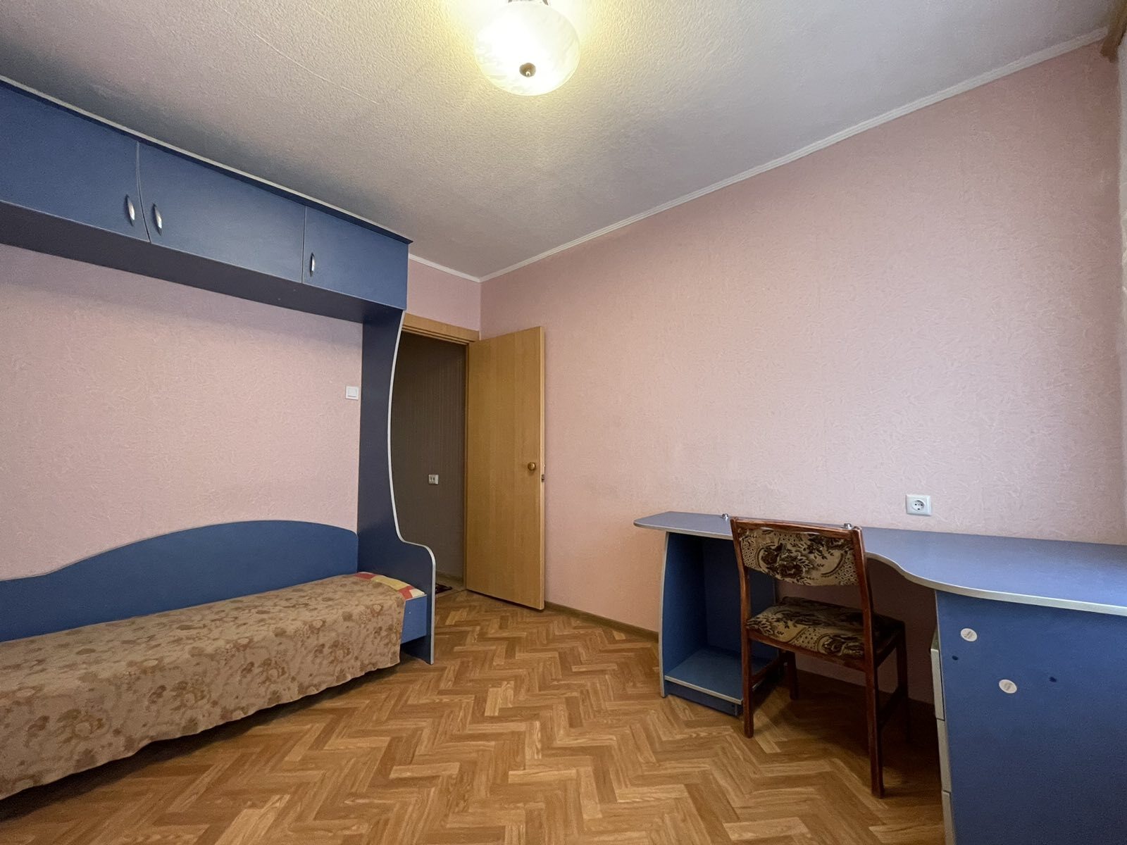 Аренда 3-комнатной квартиры 65 м², Янтарная ул.
