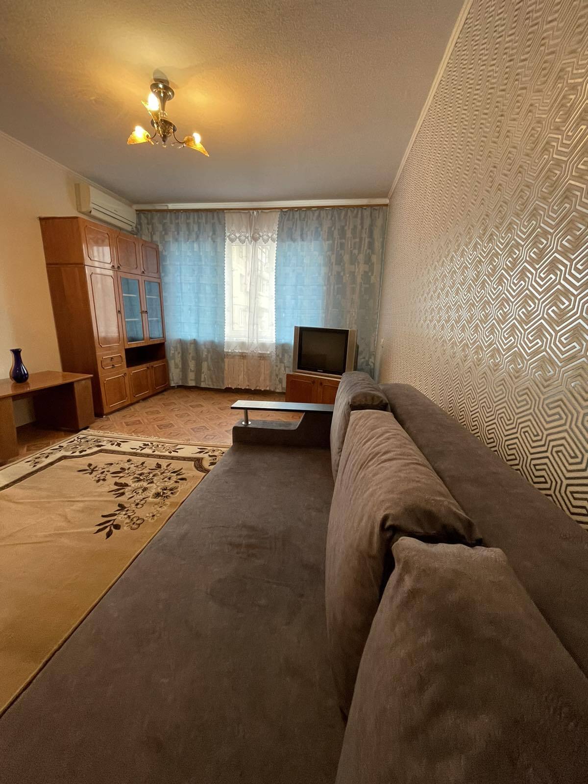 Аренда 3-комнатной квартиры 65 м², Янтарная ул.