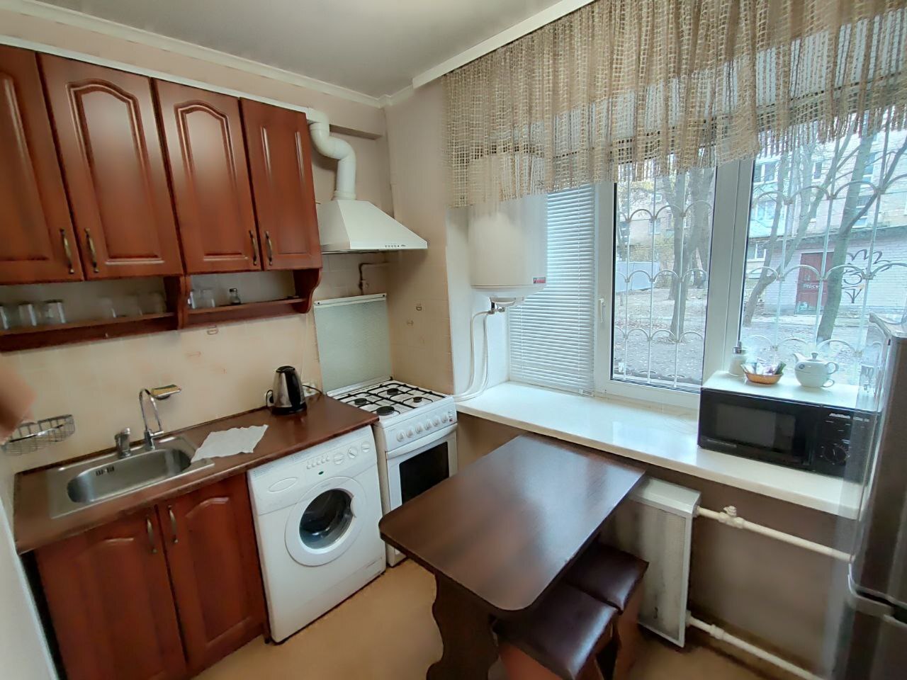 1-кімнатна квартира подобово 32 м², Михайла Донця вул., 21А