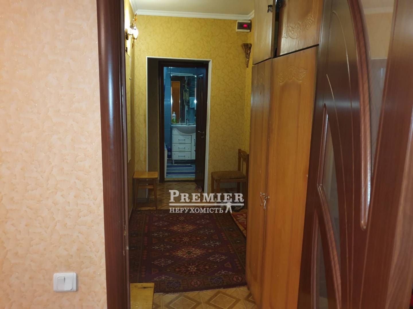 Продаж 2-кімнатної квартири 70 м², 40-річчя Оборони Одеси вул.
