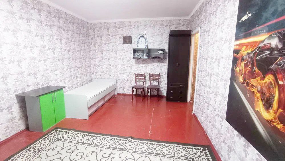Оренда 1-кімнатної квартири 32 м², Миру вул.