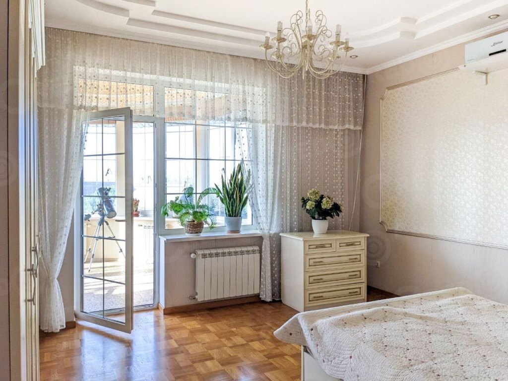 Продажа дома 420 м², Виноградова ул.
