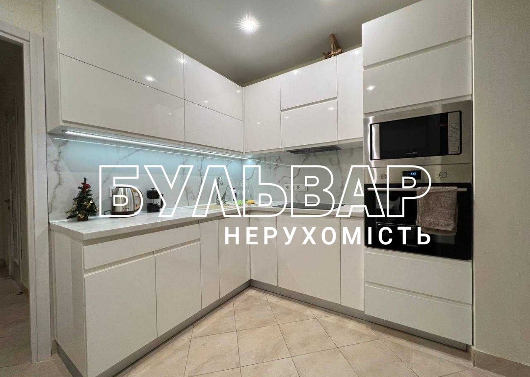 Продажа 2-комнатной квартиры 68 м², Лопанская ул.
