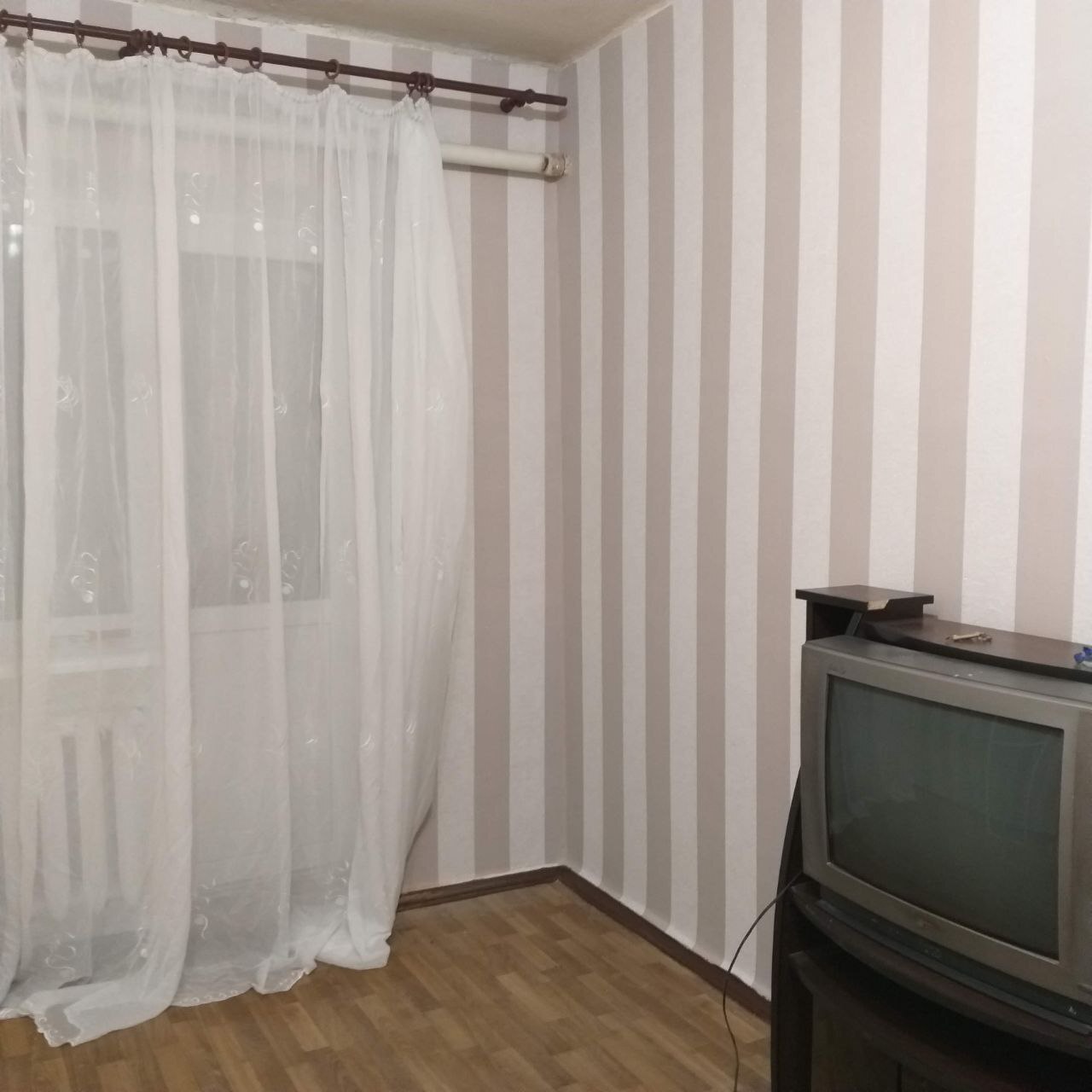 Аренда 1-комнатной квартиры 32 м², Космонавтов ул.