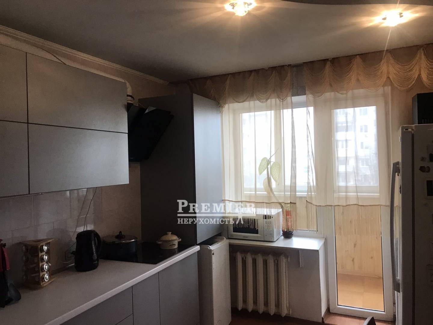Продажа 3-комнатной квартиры 70 м², Виталия Шума ул.