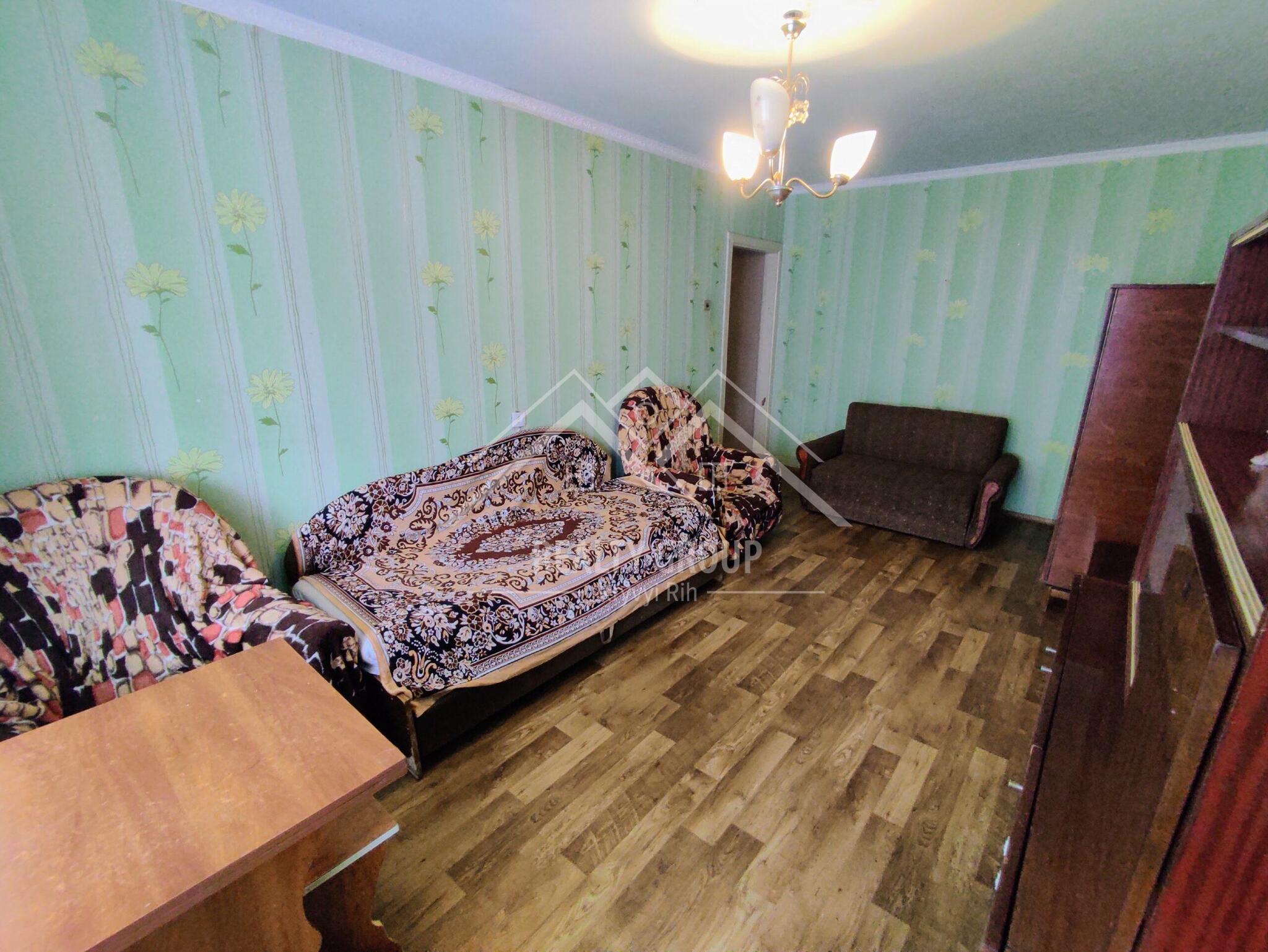 Продажа 2-комнатной квартиры 43.4 м², Содружества ул.