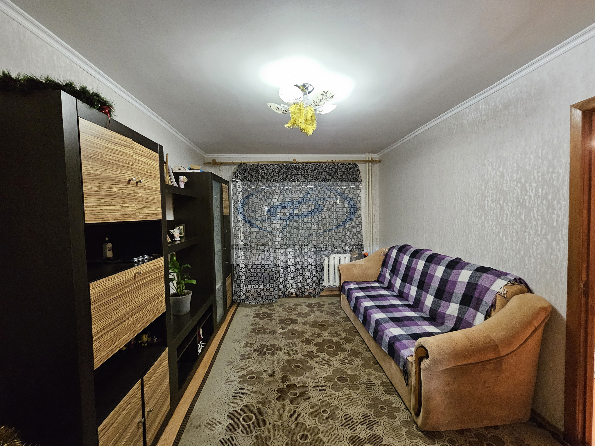 Продажа 3-комнатной квартиры 52 м², Максима Железняка ул., 101