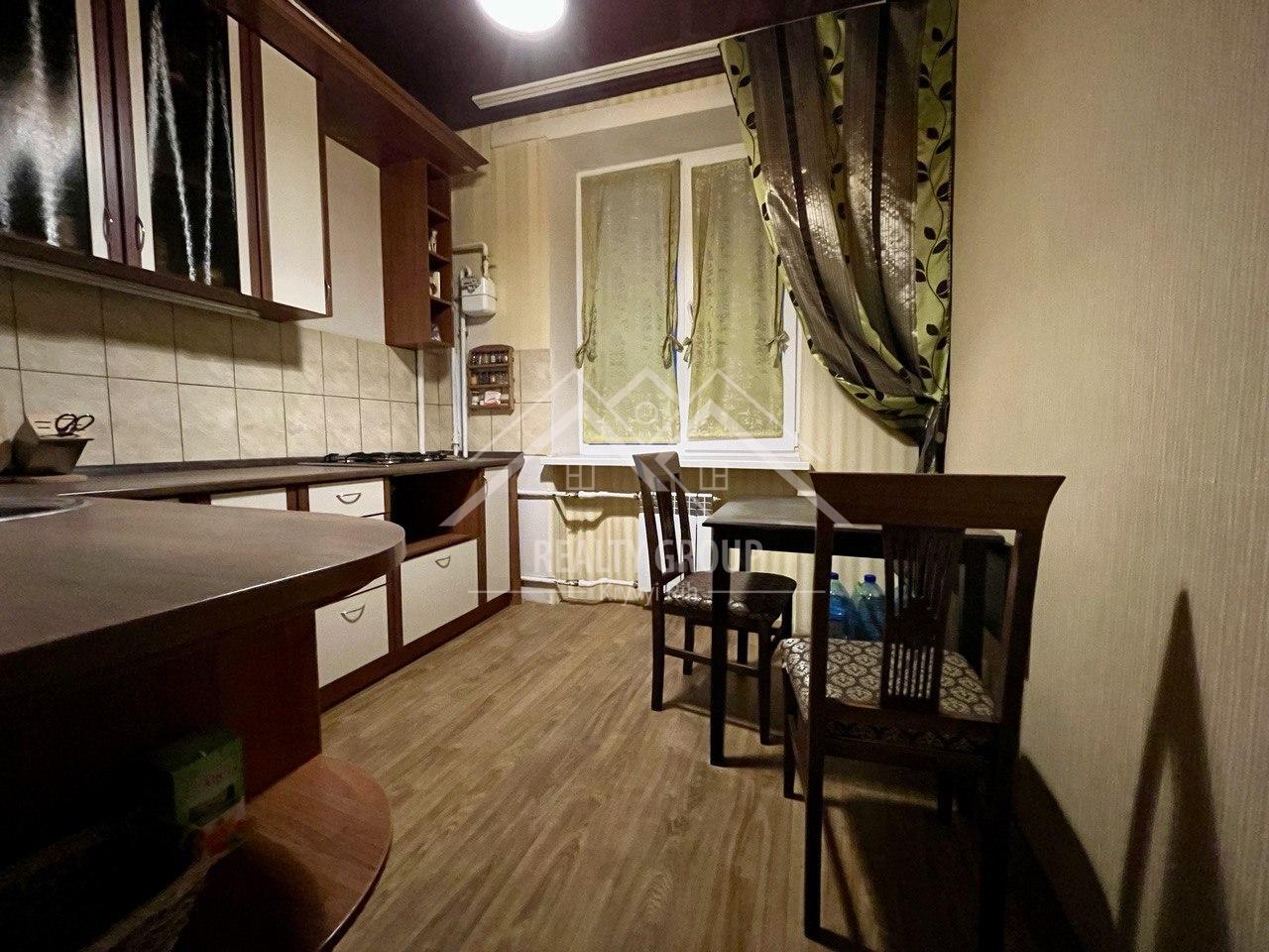 Продажа 2-комнатной квартиры 51 м², Симбирцева ул., 3