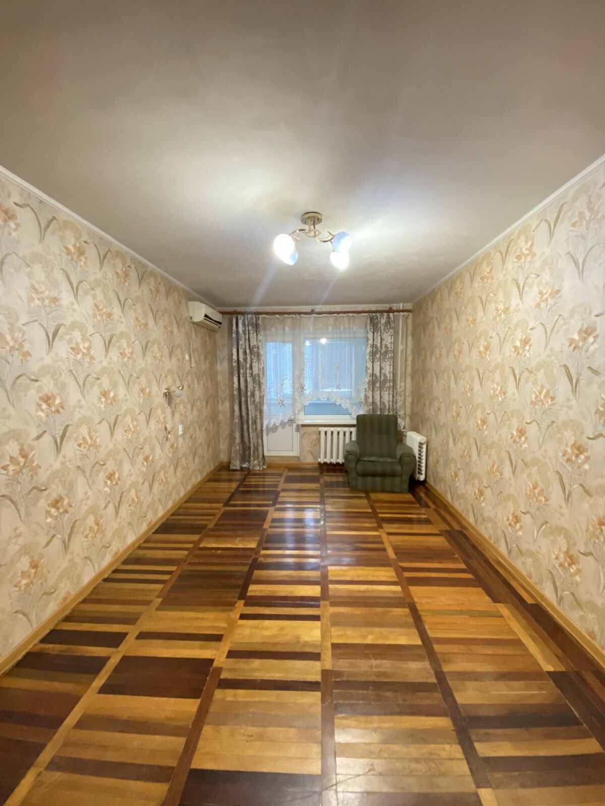 Продаж 1-кімнатної квартири 36 м², Професора Толока вул.