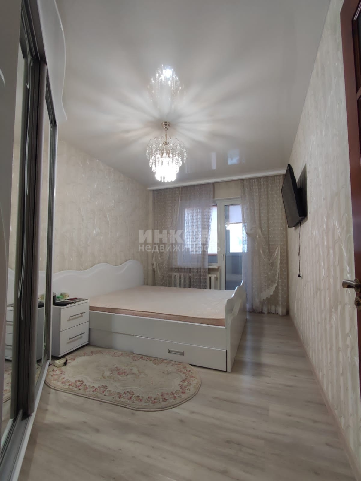 Продаж 3-кімнатної квартири 85 м², Продам 3к Ул. Курчатова 85000$