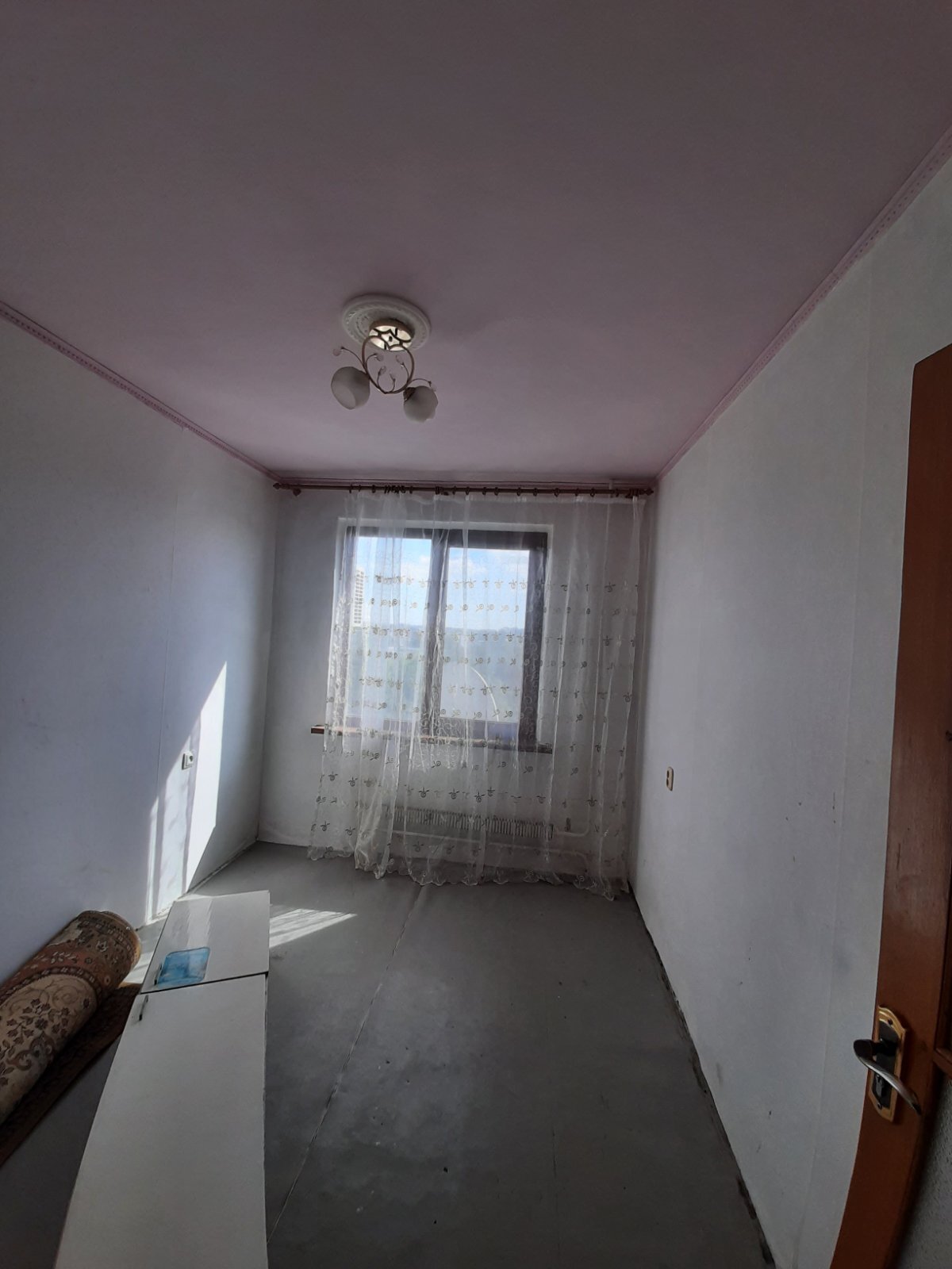 Продажа 2-комнатной квартиры 48 м², Амосова ул., 5