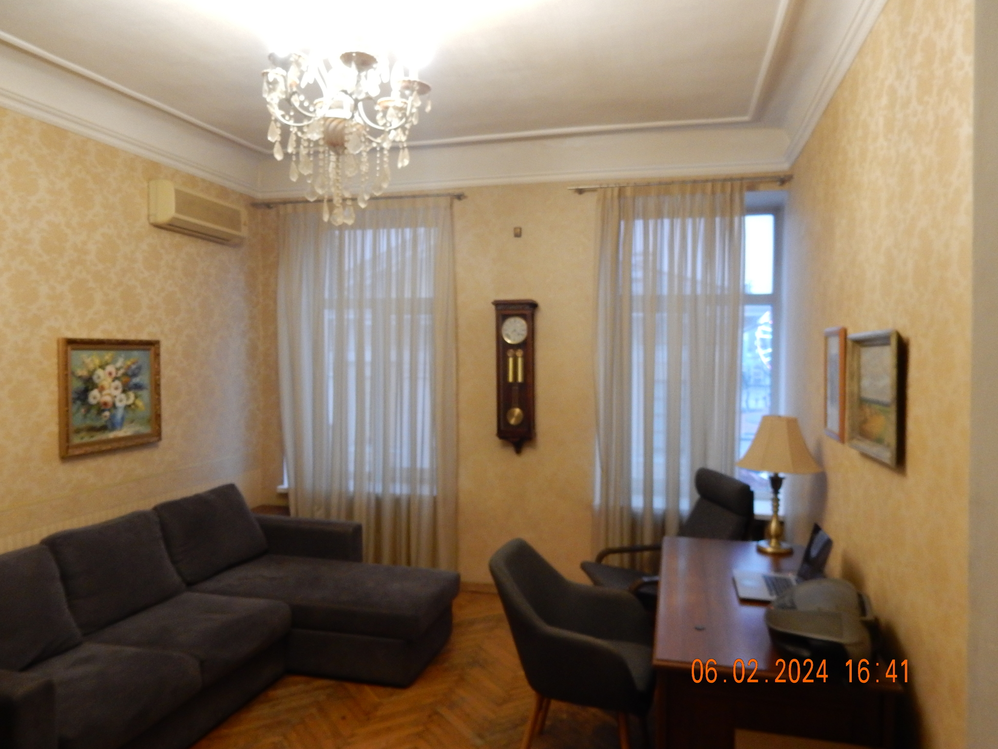 Оренда 2-кімнатної квартири 54 м², Контрактова пл.