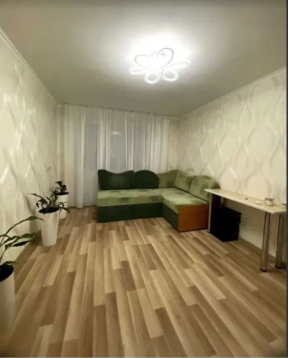 Продажа 2-комнатной квартиры 52 м², Гожулянская ул.