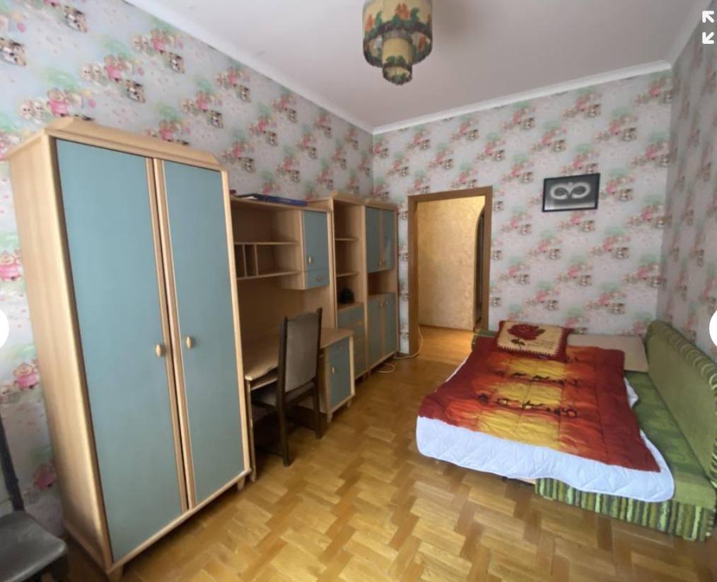 Продажа 3-комнатной квартиры 105 м², Екатеринославский бул.