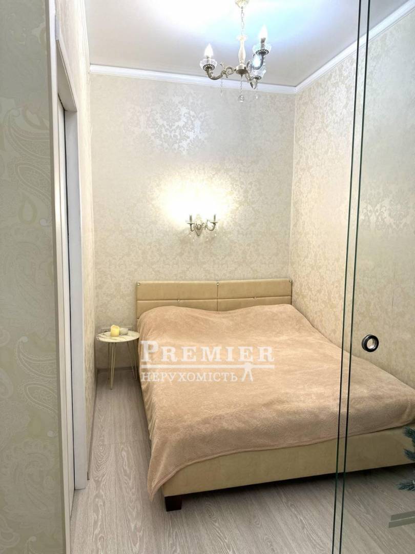Продажа 1-комнатной квартиры 41 м², Жемчужная ул.