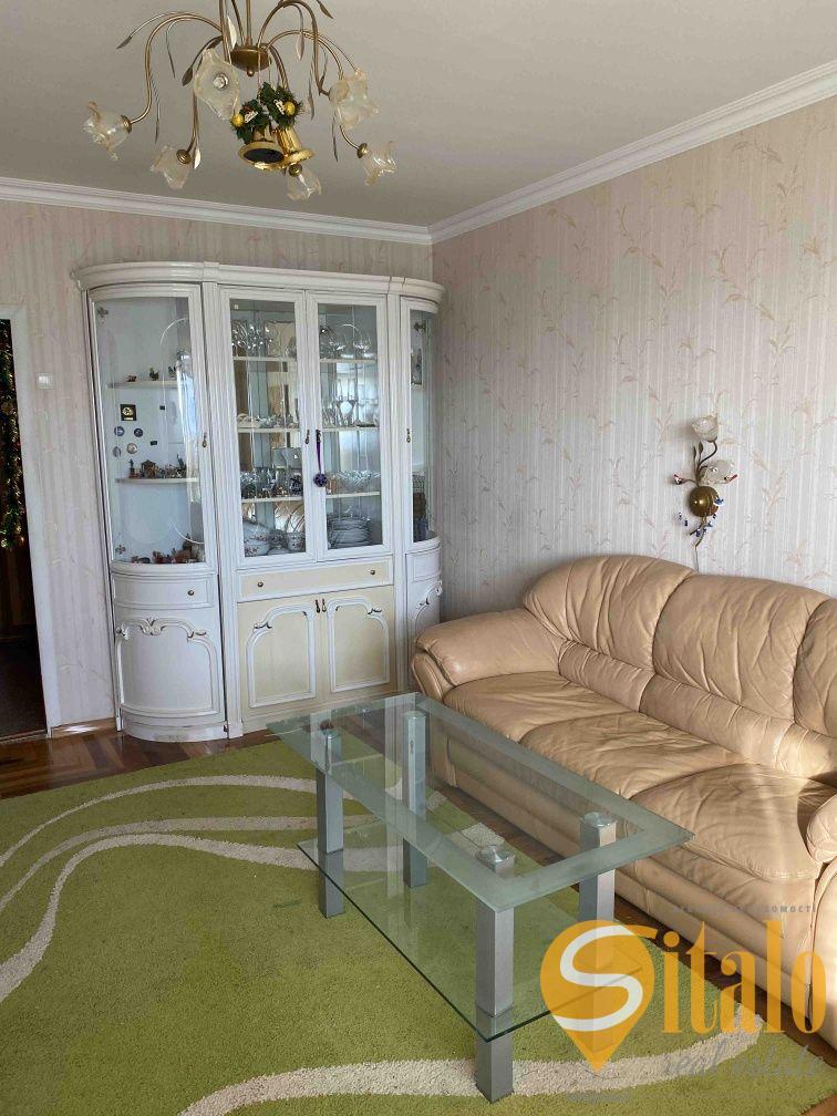 Продажа 3-комнатной квартиры 69 м², Украинская ул.