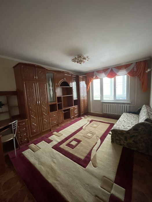 Аренда 2-комнатной квартиры 48 м², Институтская ул.