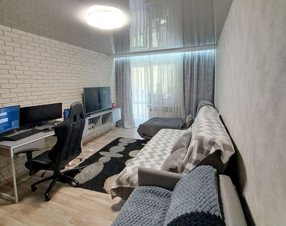 Продажа 3-комнатной квартиры 76 м², Савкина ул., 4