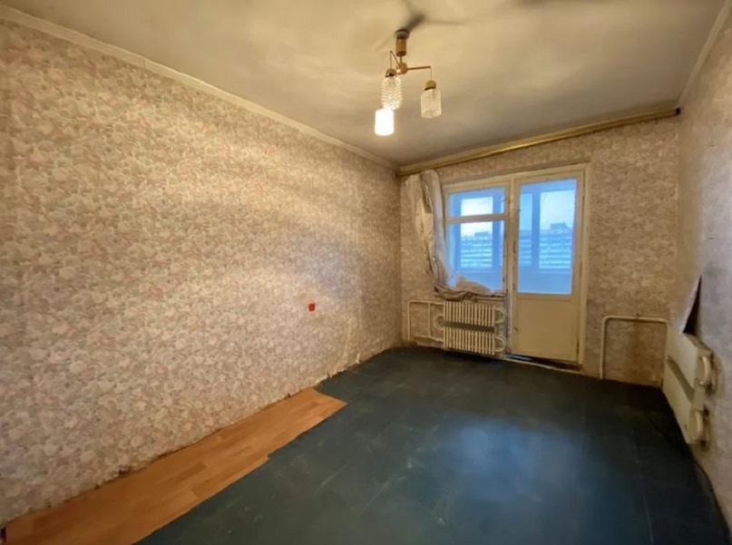 Продажа 3-комнатной квартиры 71 м², Славы бул.