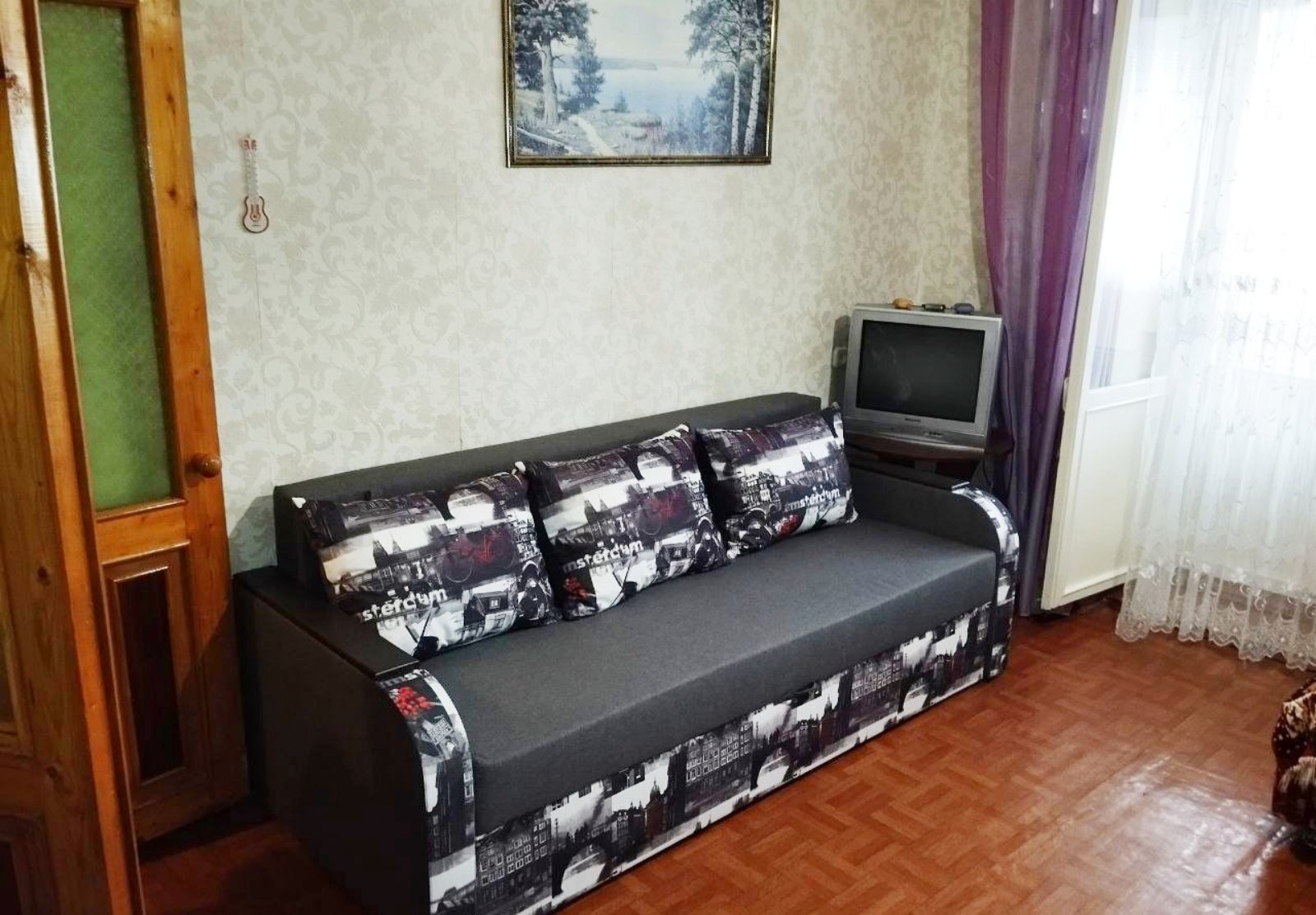 Продажа 1-комнатной квартиры 39 м², Александра Поля просп.