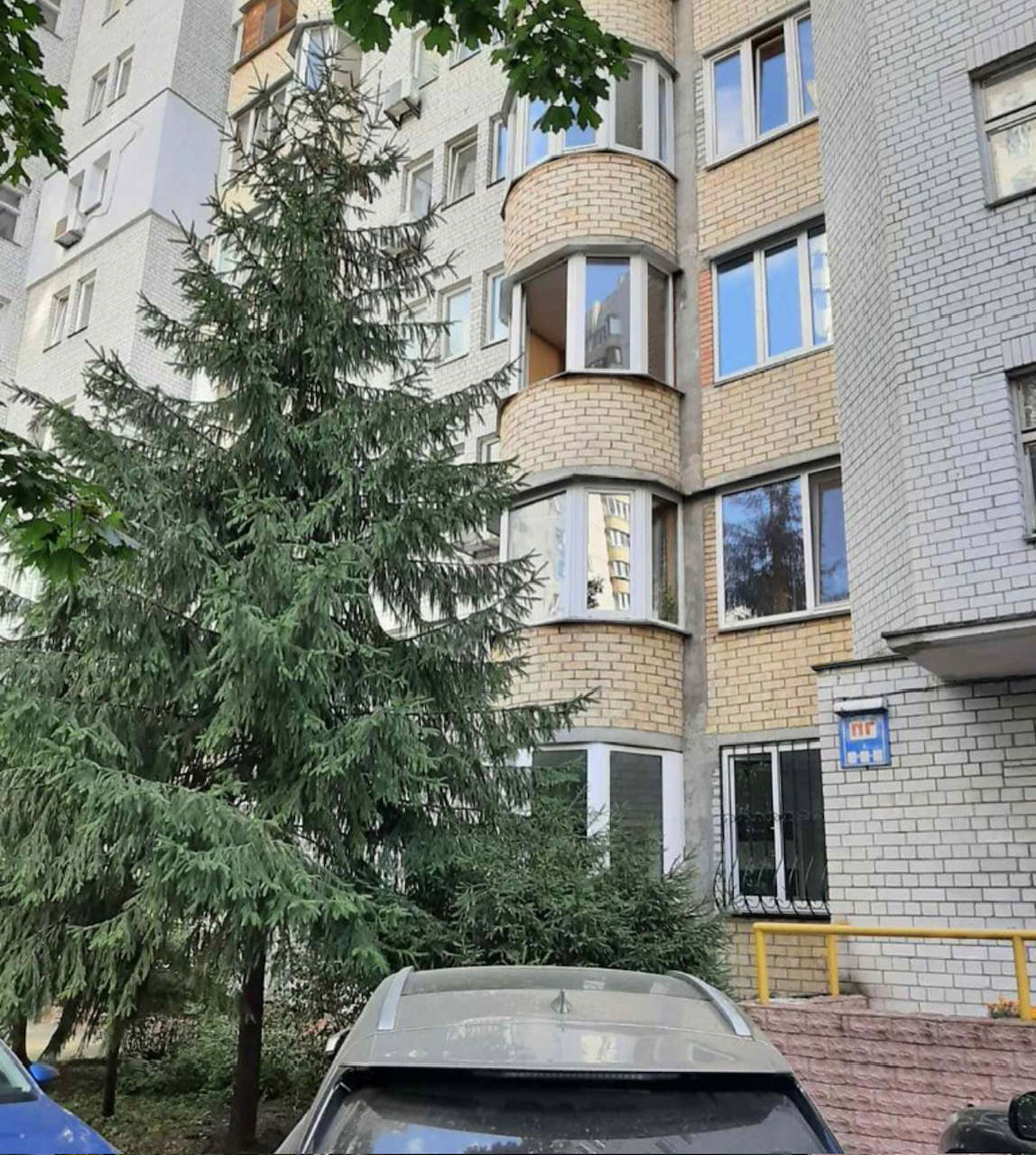 Продажа 3-комнатной квартиры 106 м², Отдыха ул., 10
