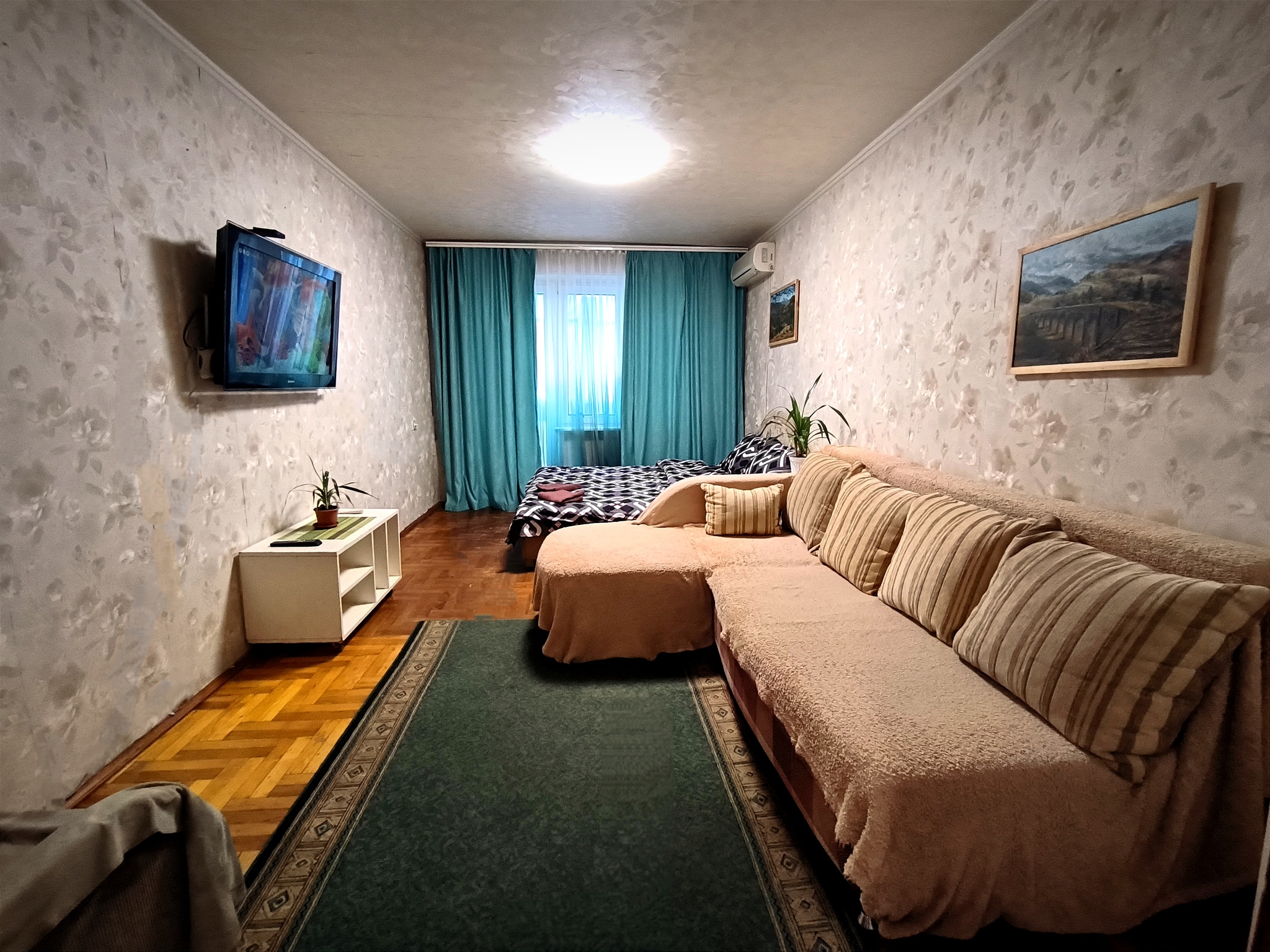 2-комнатная квартира посуточно 55 м², Маршала Малиновского ул., 12