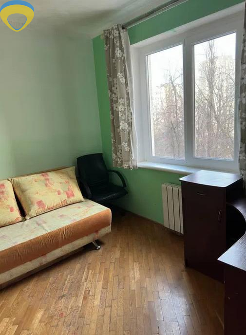 Продажа 4-комнатной квартиры 81 м², Генерала Бочарова ул.