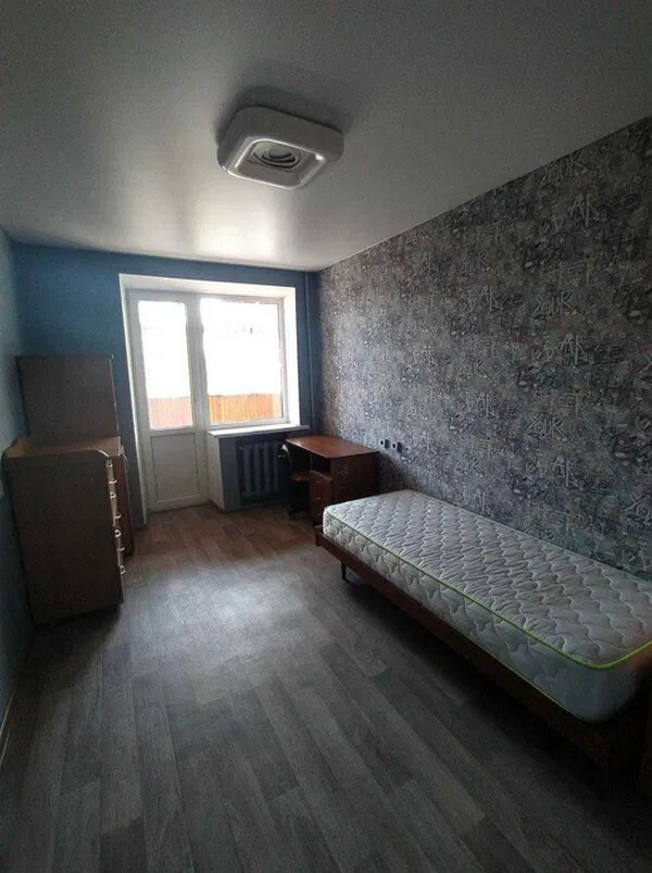 Продажа 4-комнатной квартиры 80 м², Чкалова ул., 108