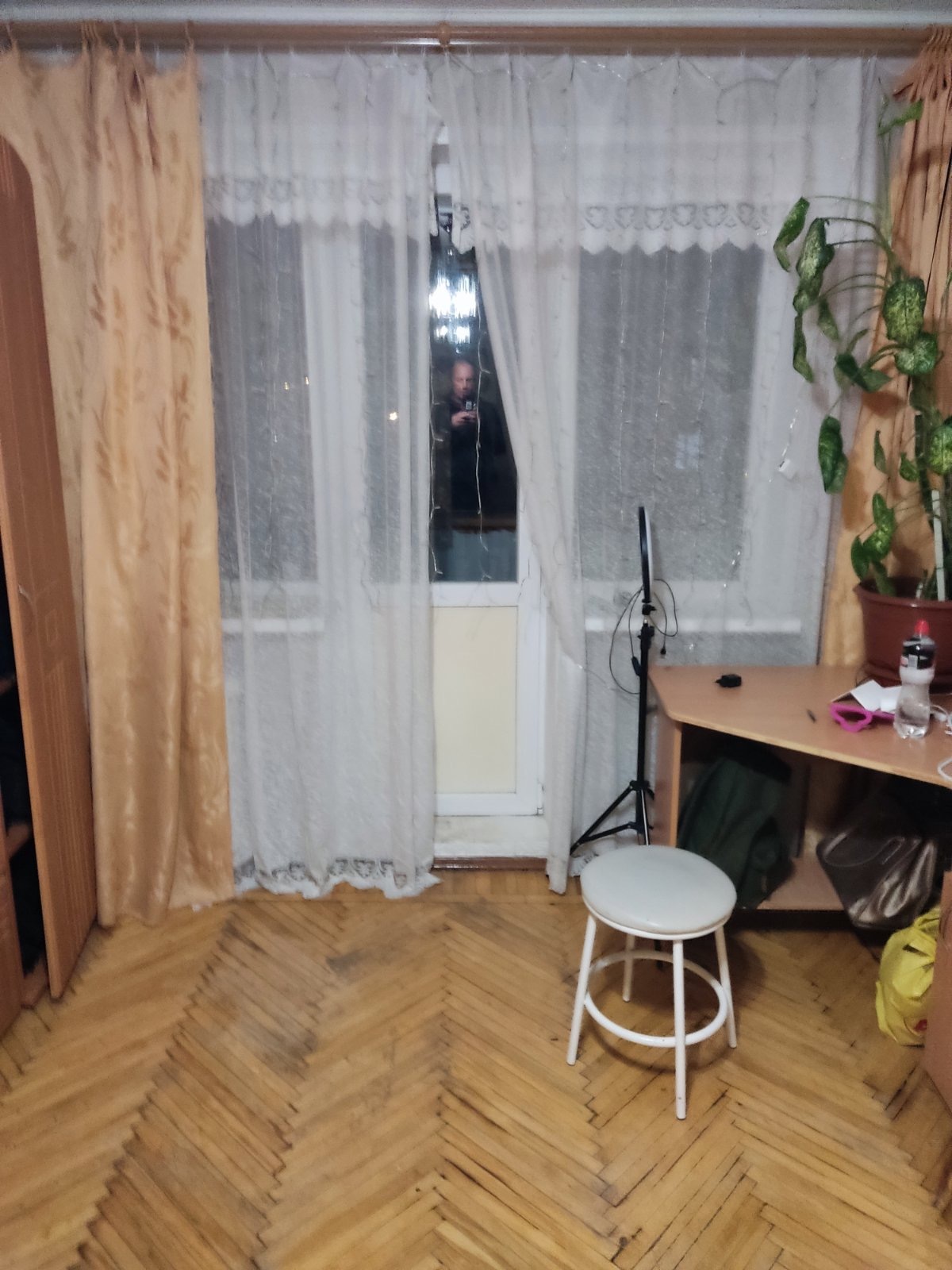 Продаж 1-кімнатної квартири 32 м², Олександрівський просп., 111