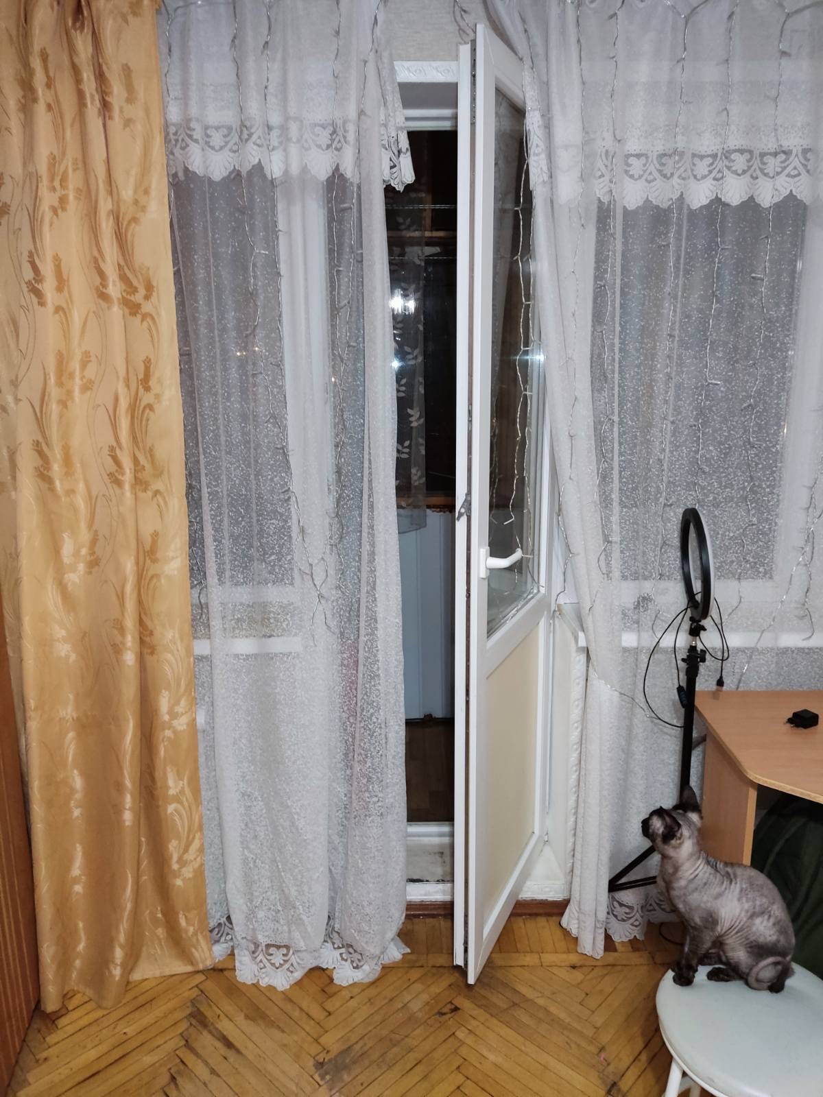 Продажа 1-комнатной квартиры 32 м², Александровский просп., 111