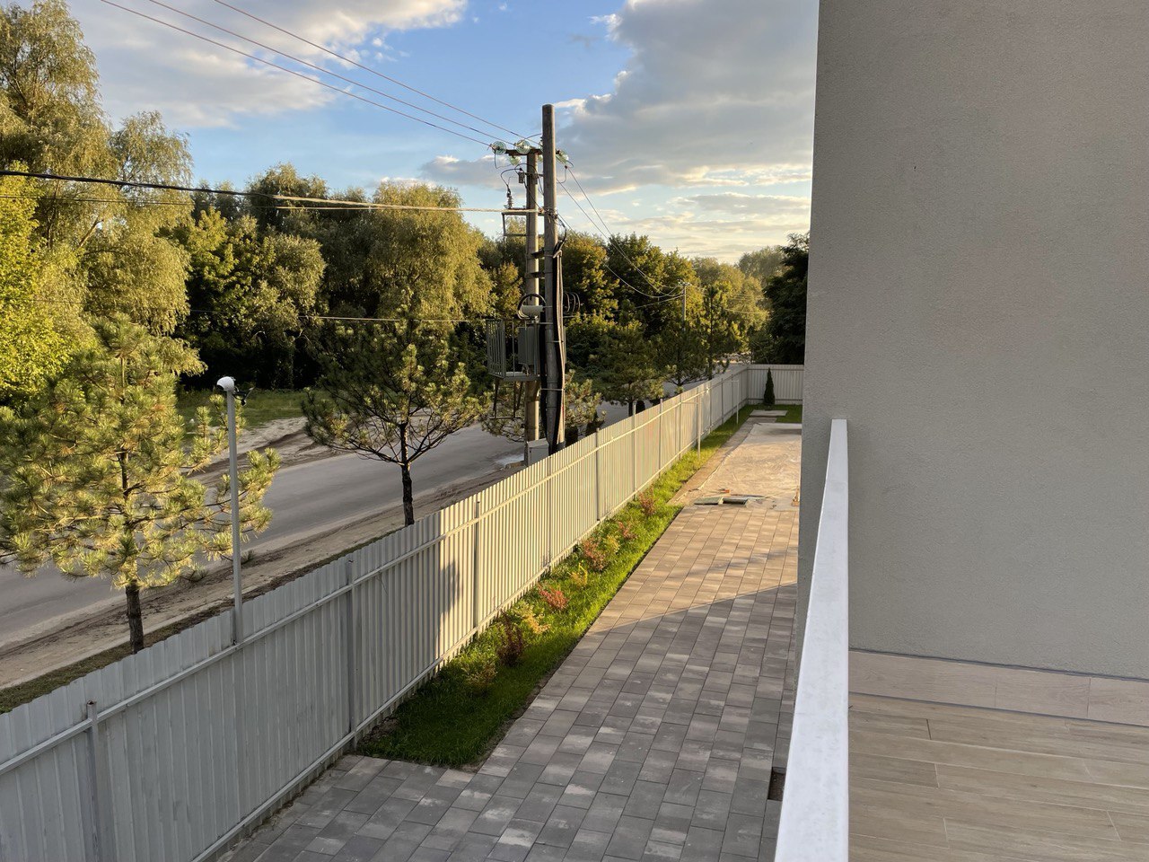 Сучасний будинок у Бортничах, Київ: Унікальна пропозиція (вихід до озера