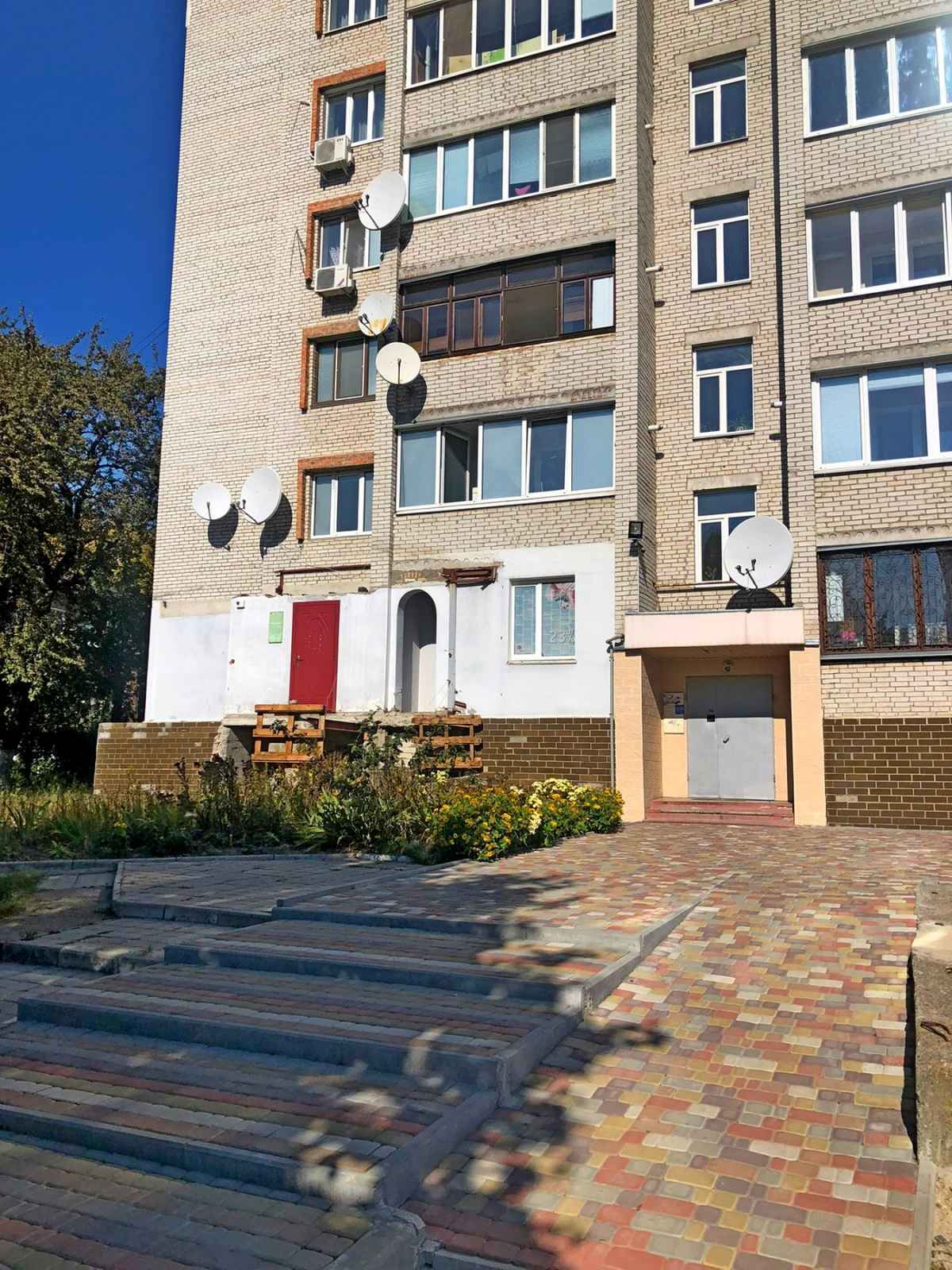 Продажа 3-комнатной квартиры 104 м², Александрийский бул., 88