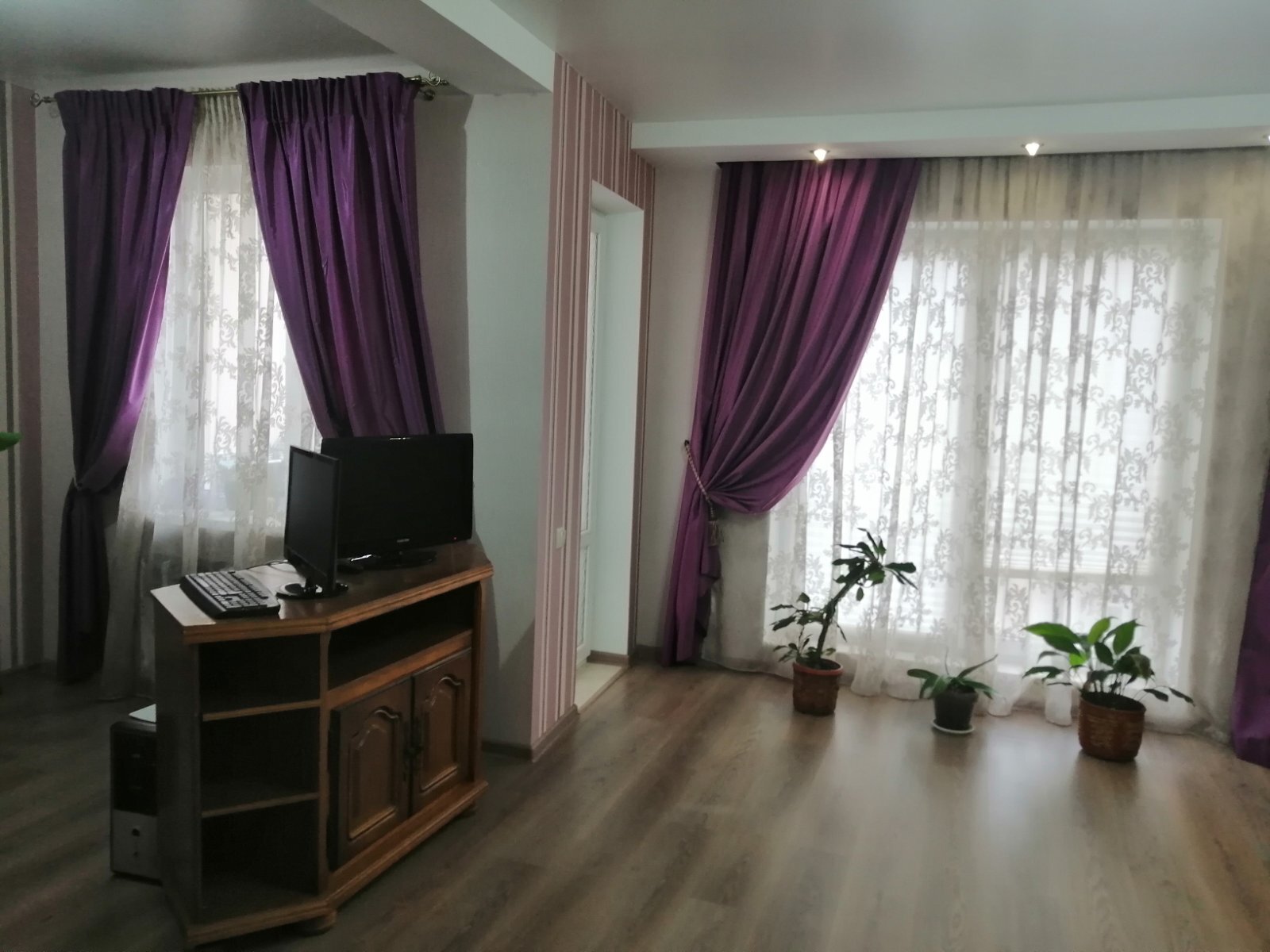 Оренда 3-кімнатної квартири 66 м², Крымская вул., 64