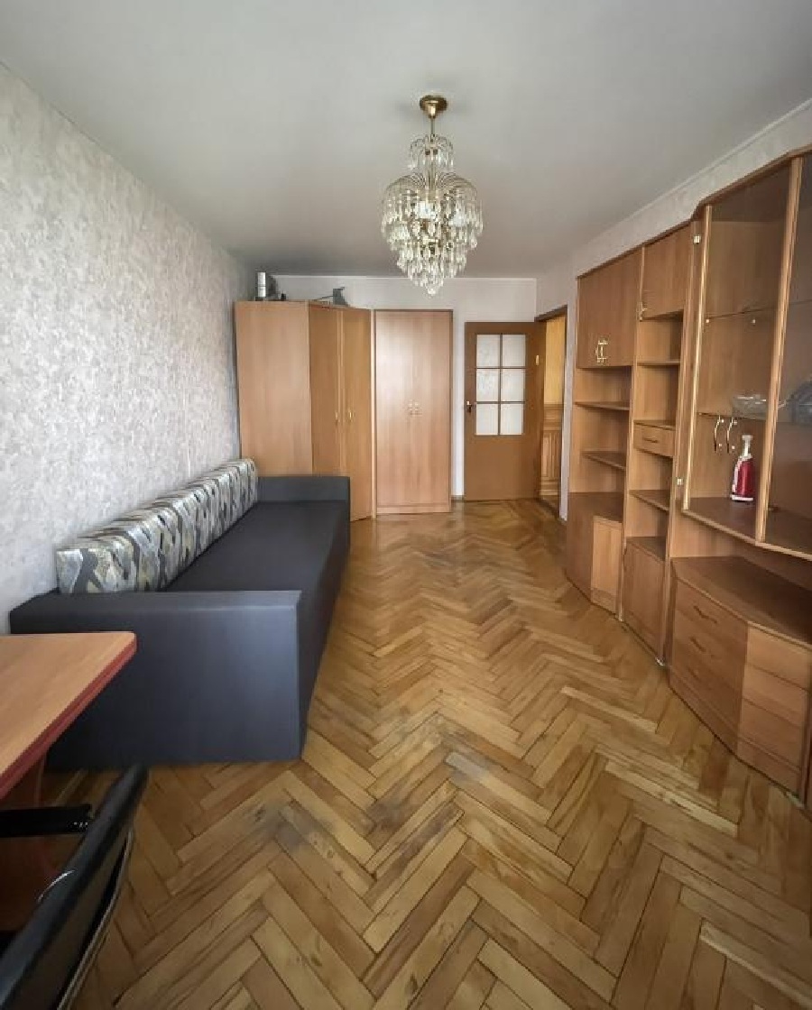 Продажа 2-комнатной квартиры 43 м², Петрова Генерала ул., 27