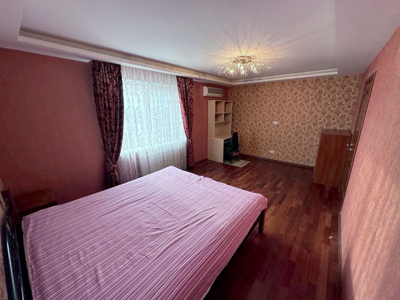 Продажа 3-комнатной квартиры 74 м², Высоцкого ул., 2А