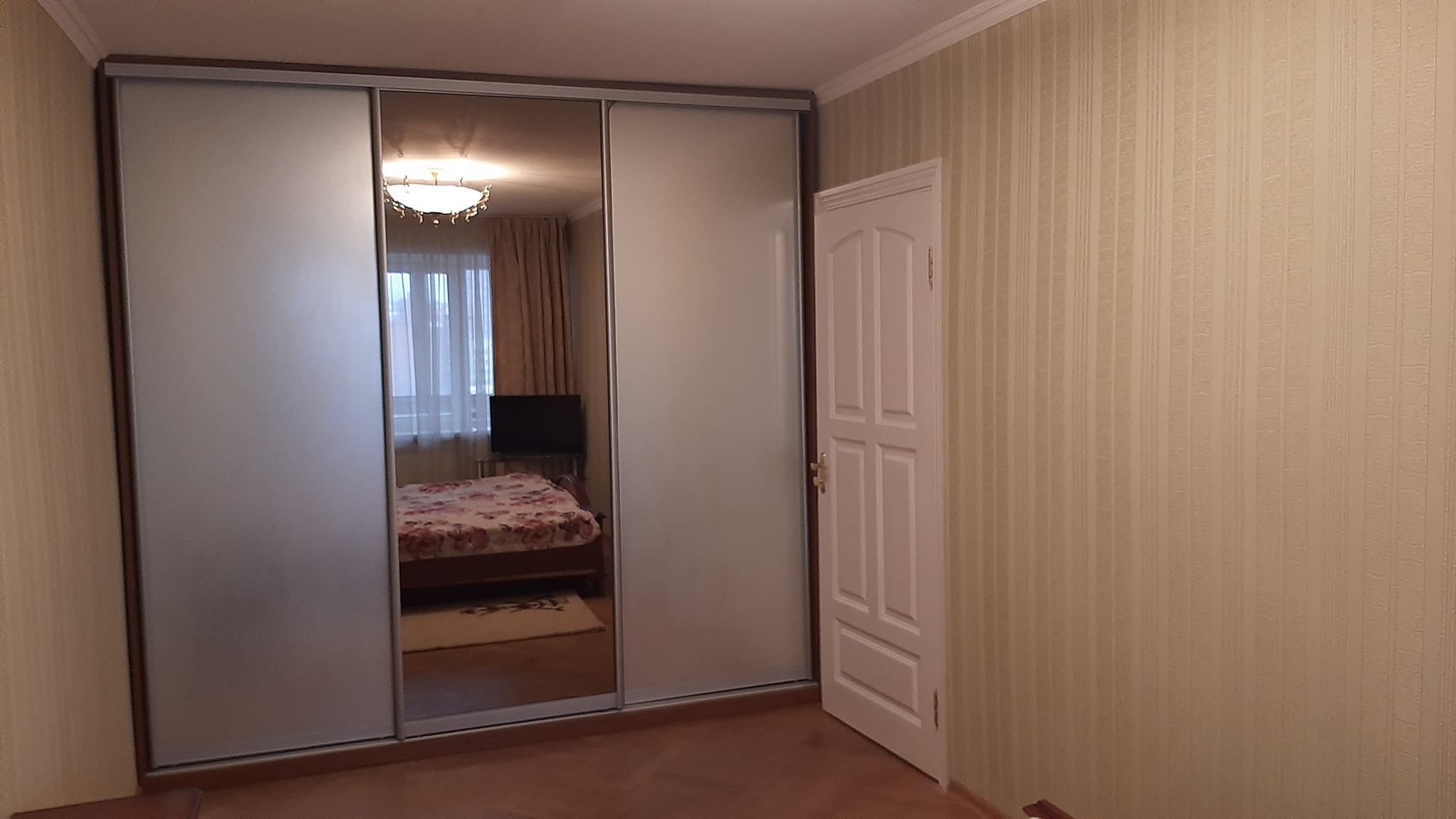 Продажа 4-комнатной квартиры 80 м², Речная ул., 3