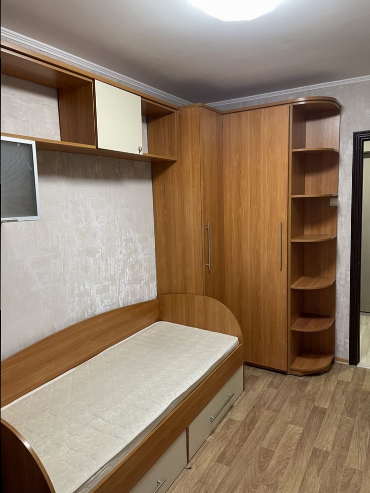 Аренда 3-комнатной квартиры 65 м², Маршала Малиновского ул., 6