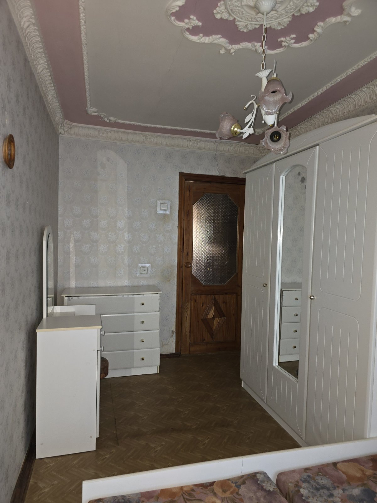 Продажа 4-комнатной квартиры 69.5 м², Молодогвардейская ул.