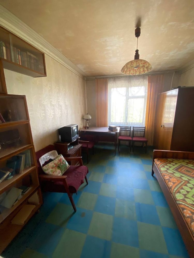 Продажа 3-комнатной квартиры 66 м², Маршала Малиновского ул., 36
