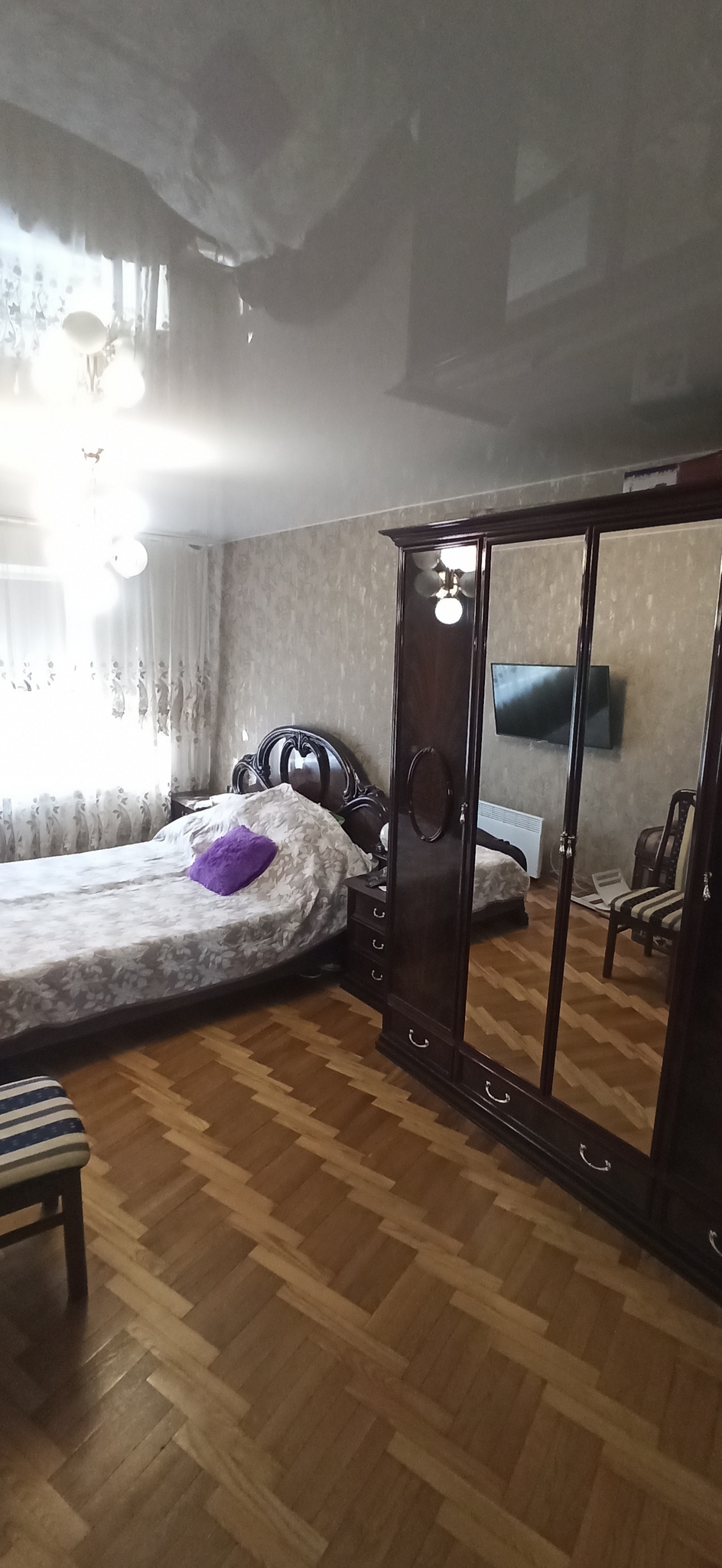 Продаж 4-кімнатної квартири 80 м², Набережна Перемоги вул., 100